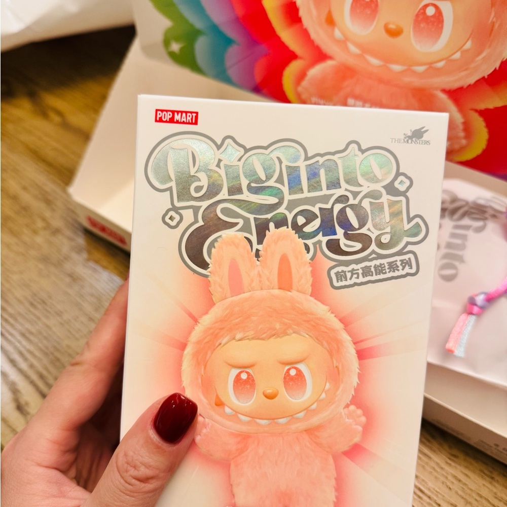Bigmo Energy Bunny Figure